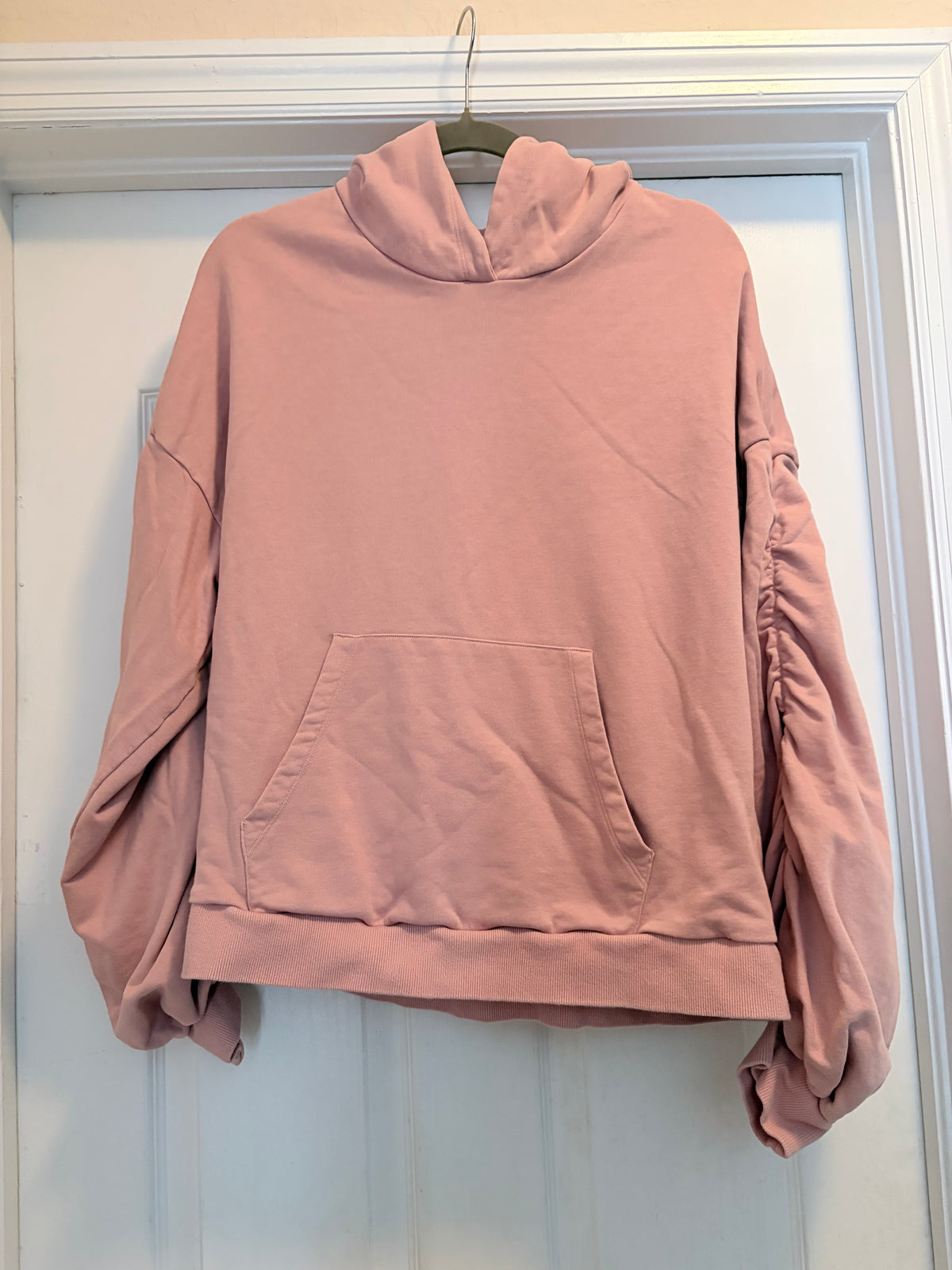 Dusty Rose Ruched Sleeve Hoodie Size XL