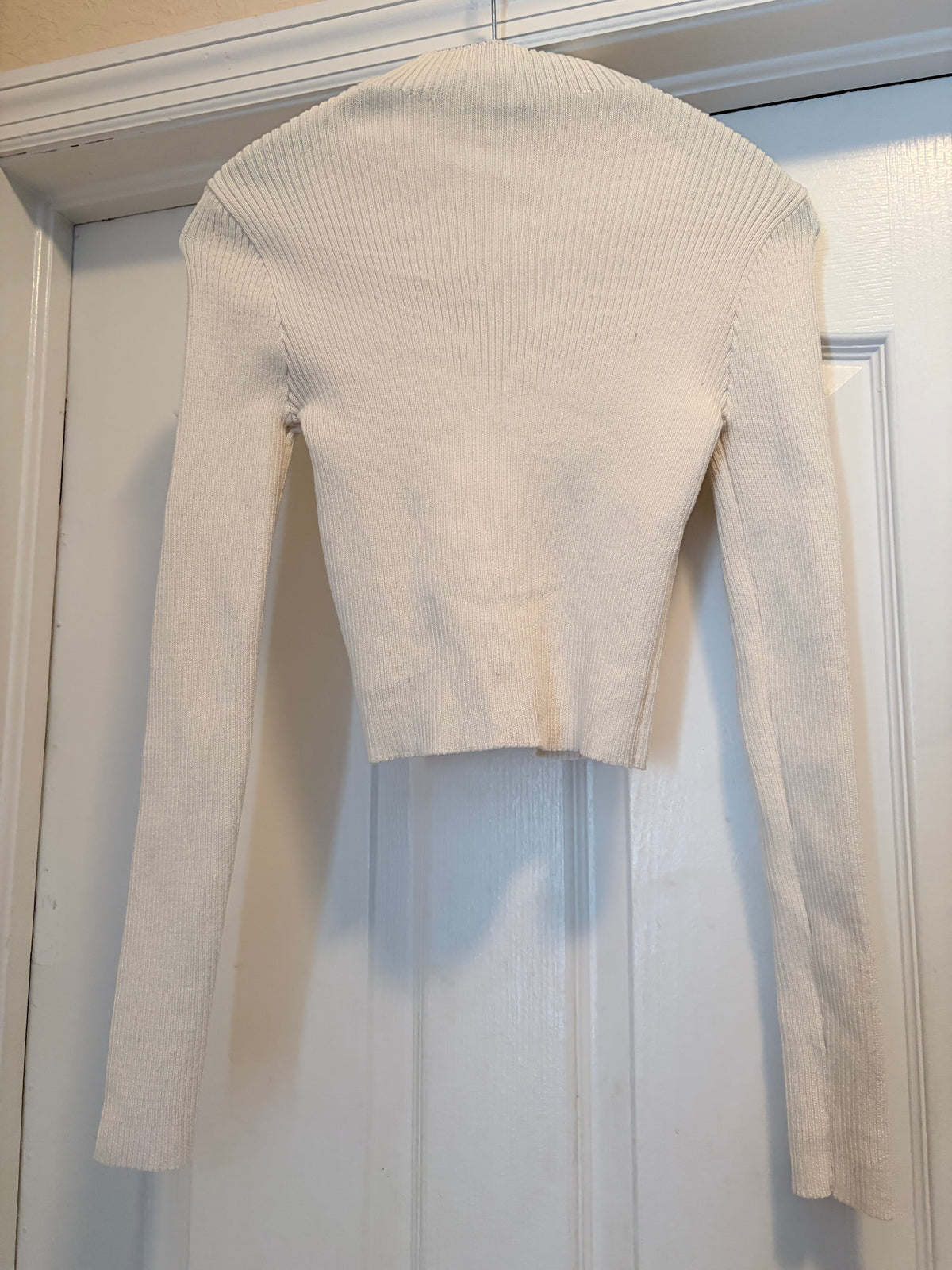 Cream Ribbed Cable Knit Mock Neck Sweater – Size Large