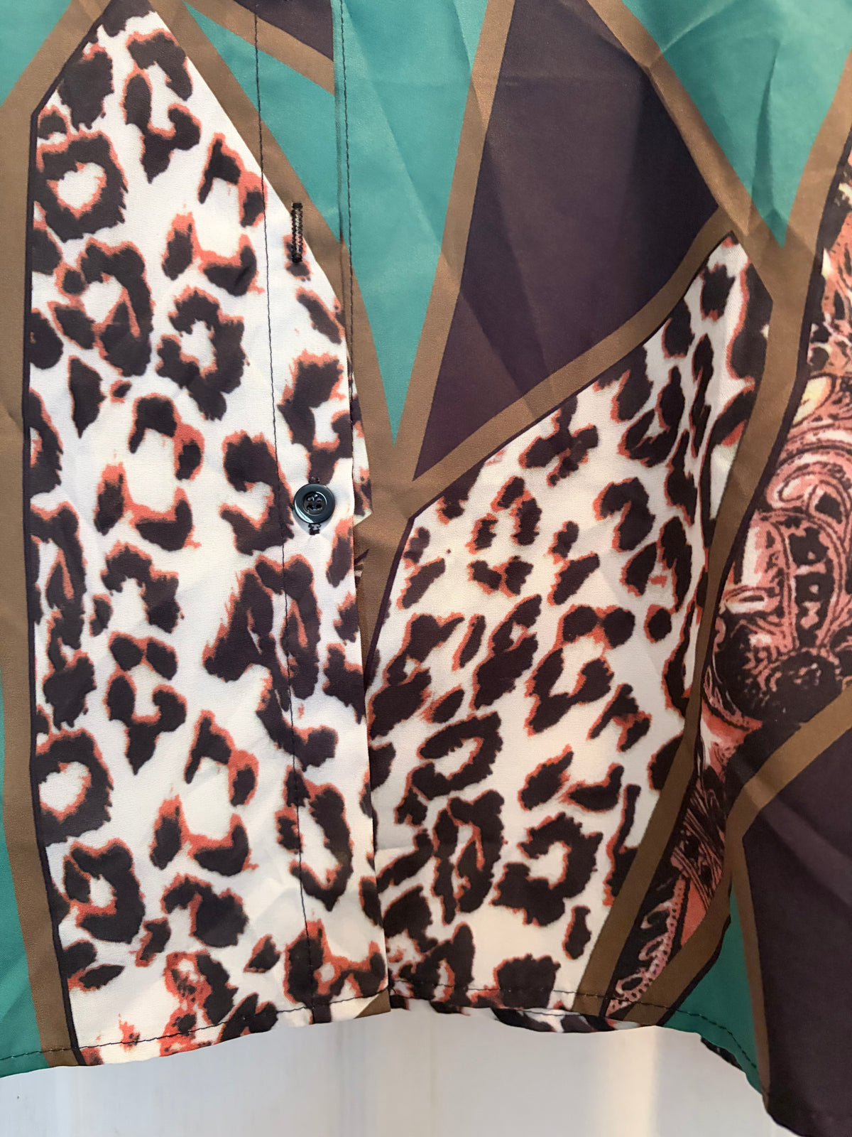 Leopard Paisley Geometric Button Down Shirt Size Large
