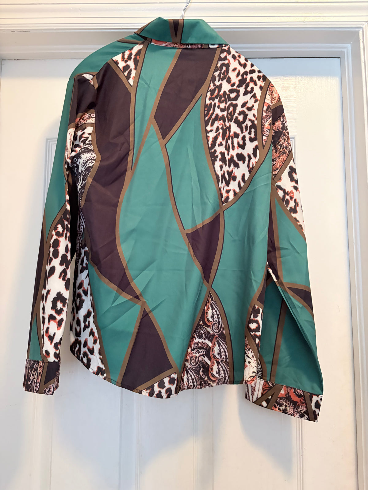 Leopard Paisley Geometric Button Down Shirt Size Large