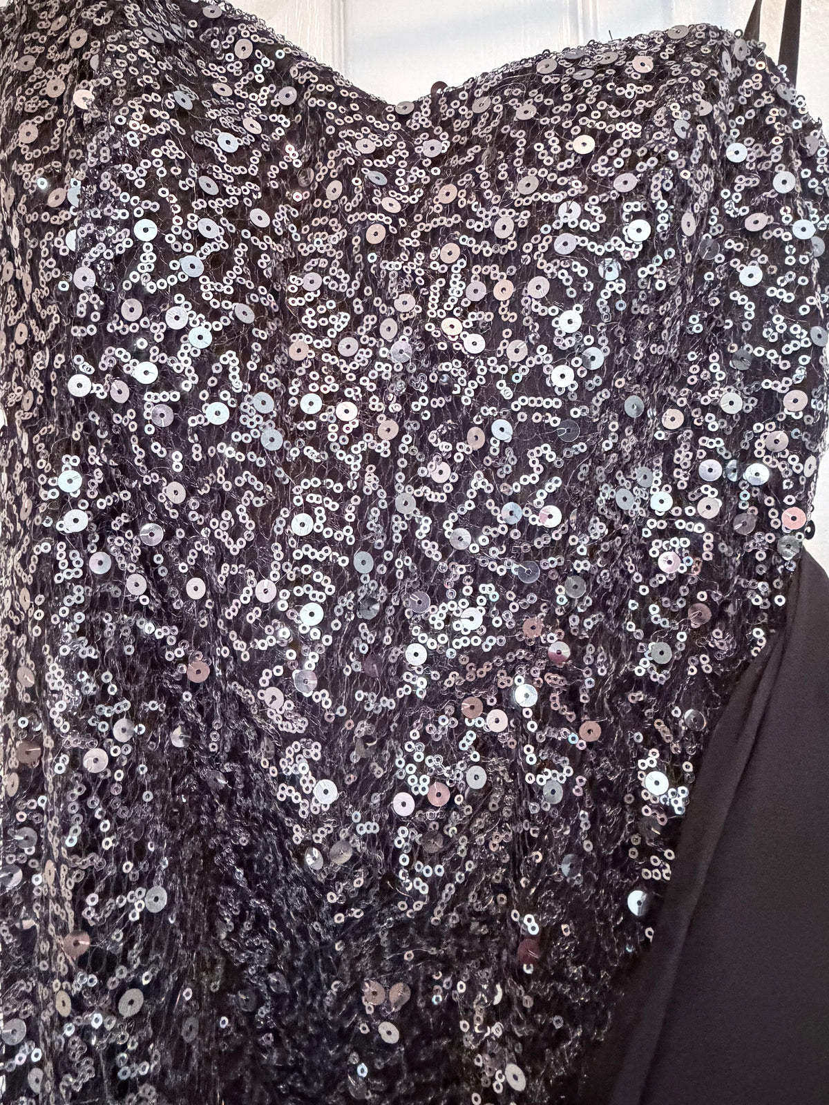 Frederick’s of Hollywood Black Silver Sequin Draped Mini Dress Size Small