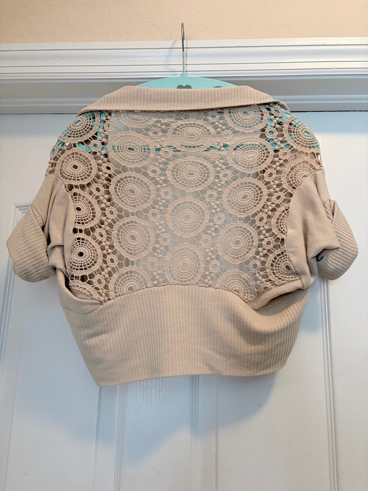 Beige Crochet Lace Back Short Sleeve Open Front Shrug Cardigan Bolero