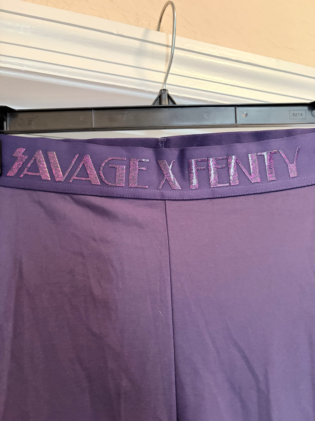 Savage X Fenty Purple Sports Bra Leggings Set Size Large Metallic Logo NWT