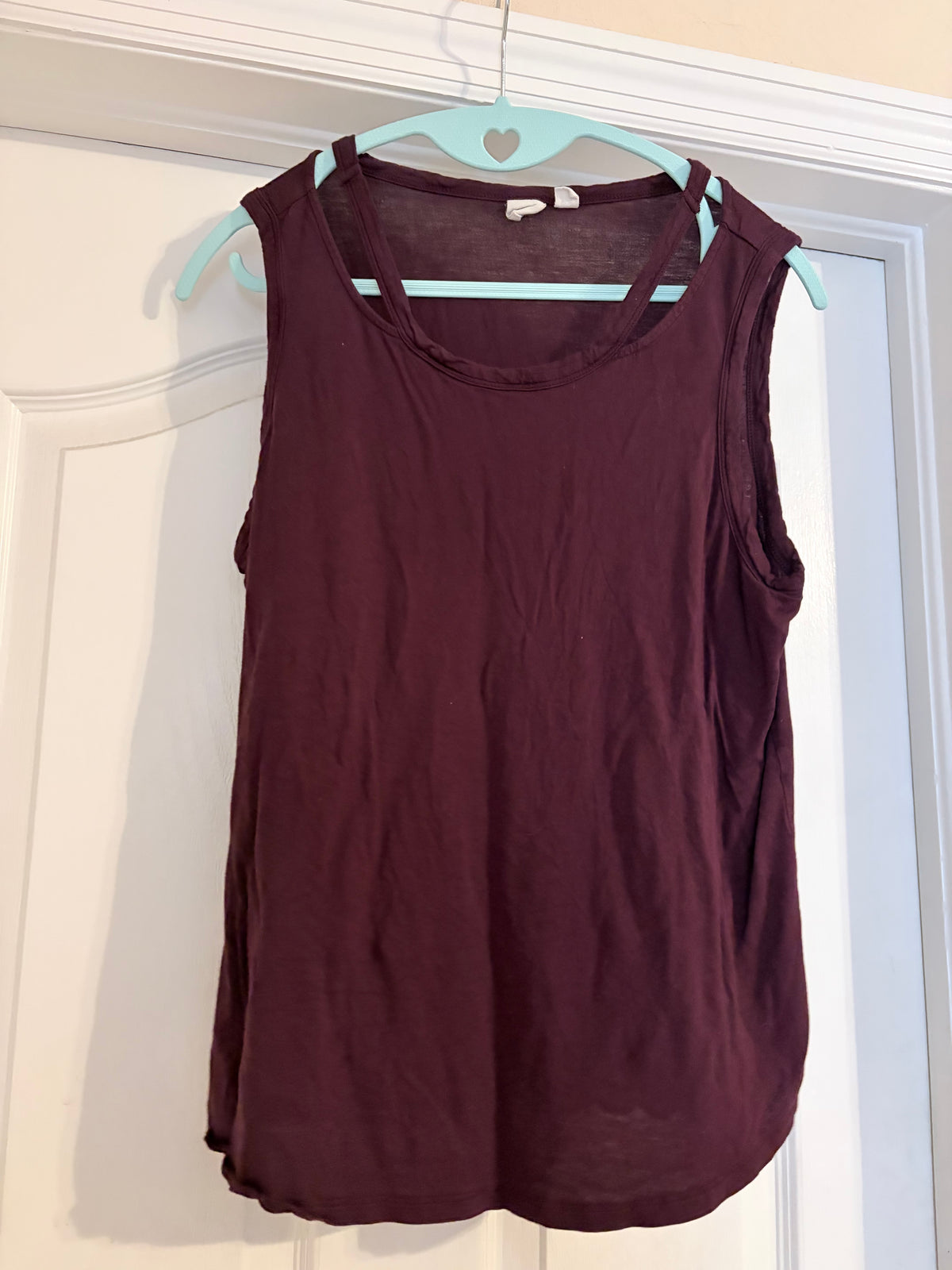 Gap Burgundy Strappy Tank Top Size Medium