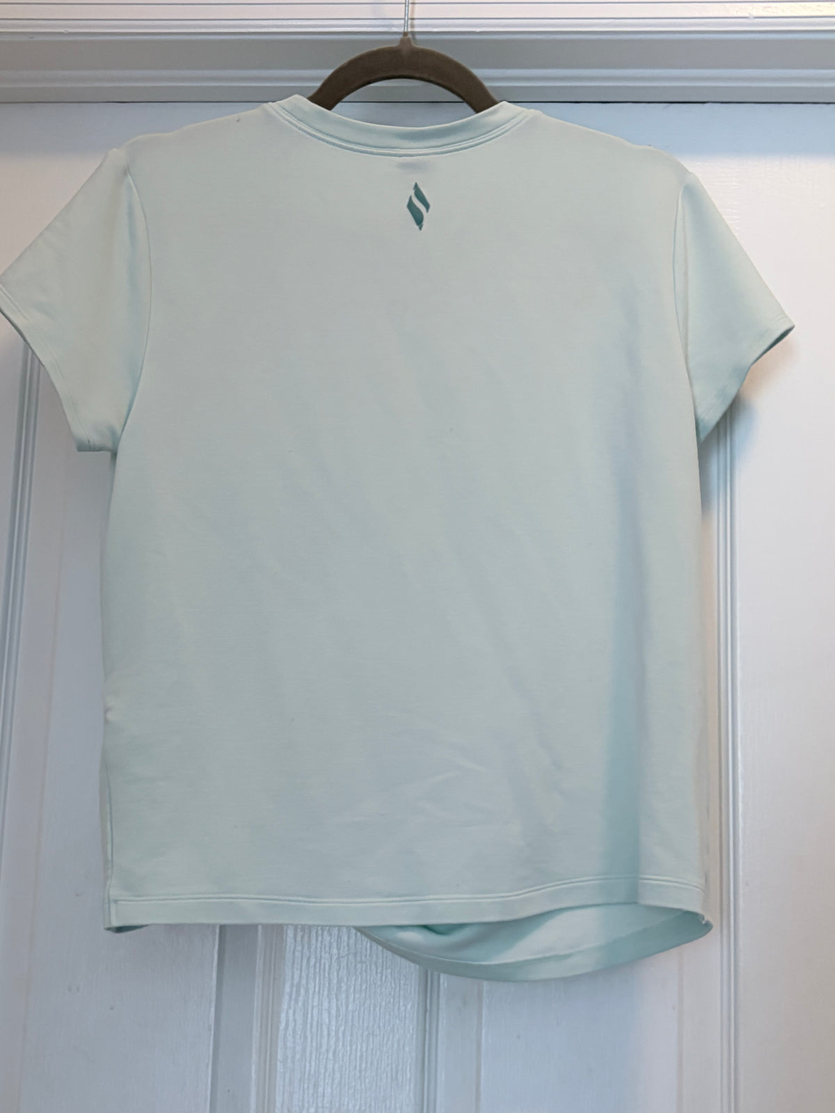 Skechers Mint Green Short Sleeve Twist Front T-Shirt Size Medium