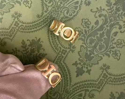 Adjustable Logo Ring