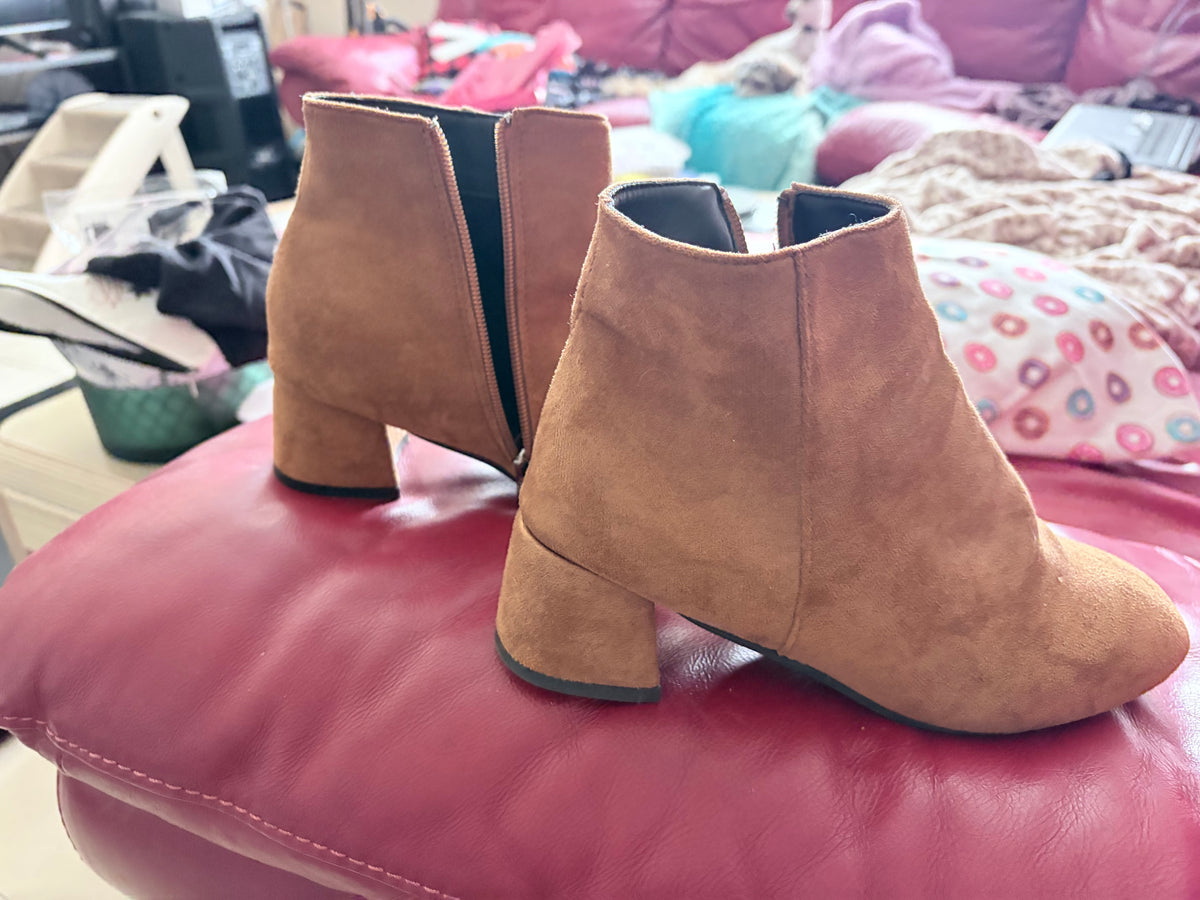 Cognac Brown Faux Suede Ankle Booties Block Heel Side Zip Size EU 41 / US 10