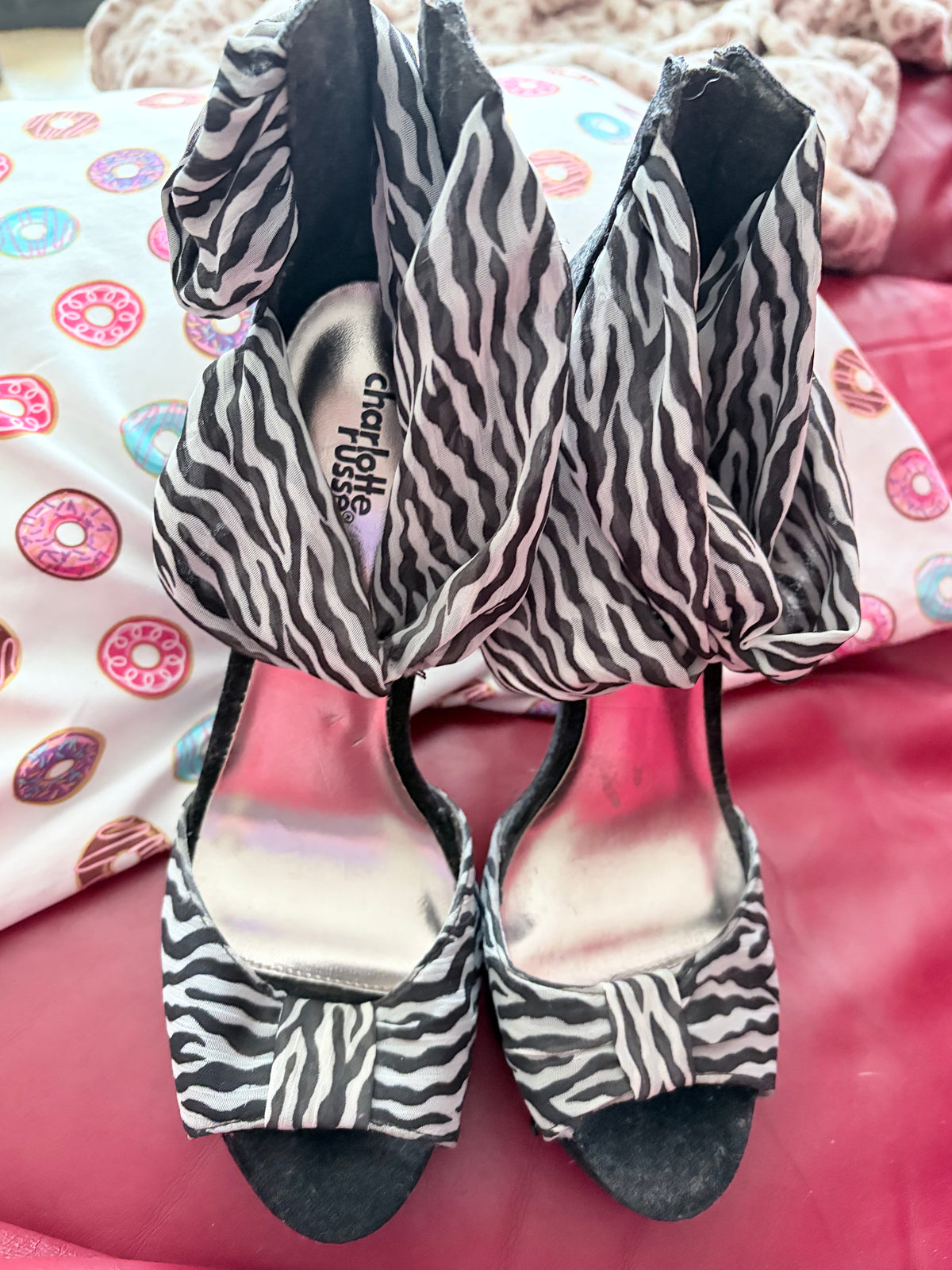 Charlotte Russe Black Zebra Print Bow Stiletto Heels Size 9