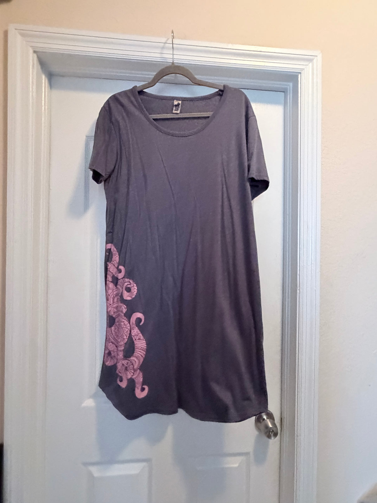 Gray Pink Octopus Print T-Shirt Dress Size L
