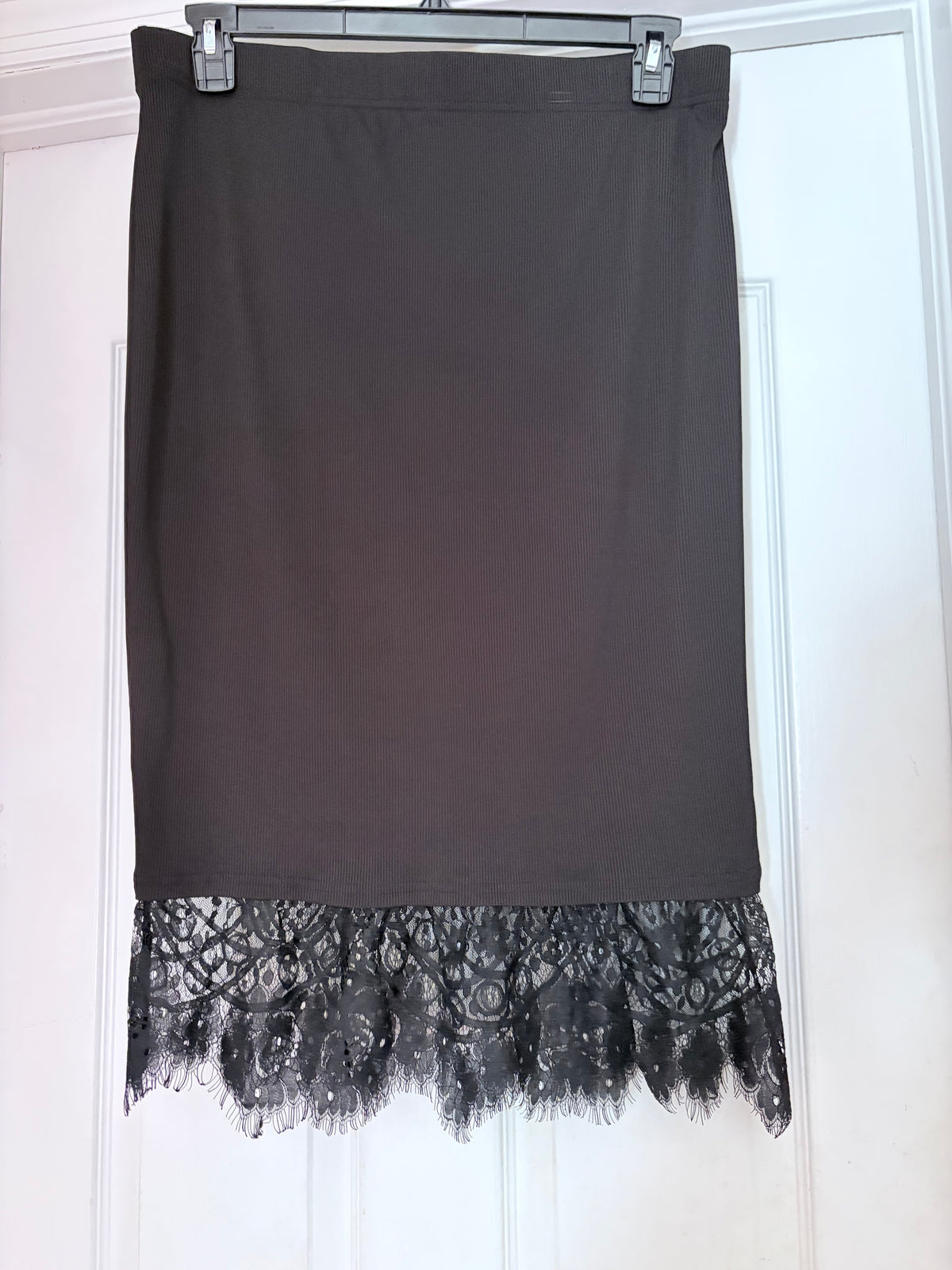 SHEIN Curve Black Ribbed Lace Trim Midi Skirt Size 1XL
