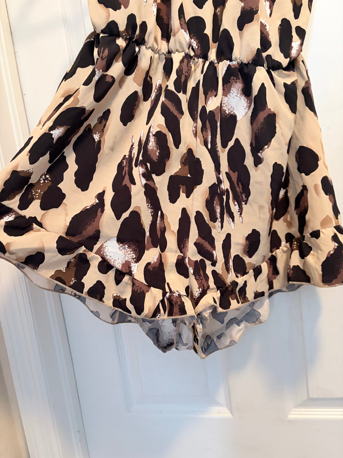 SHEIN Size L Leopard Print Halter Neck Ruffle Hem Romper
