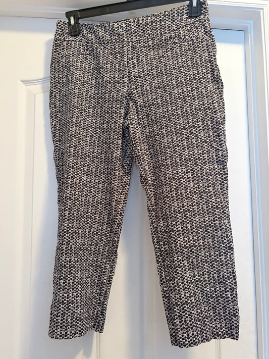 Hilary Radley Size M Black & White Abstract Print Pull-On Ankle Pants