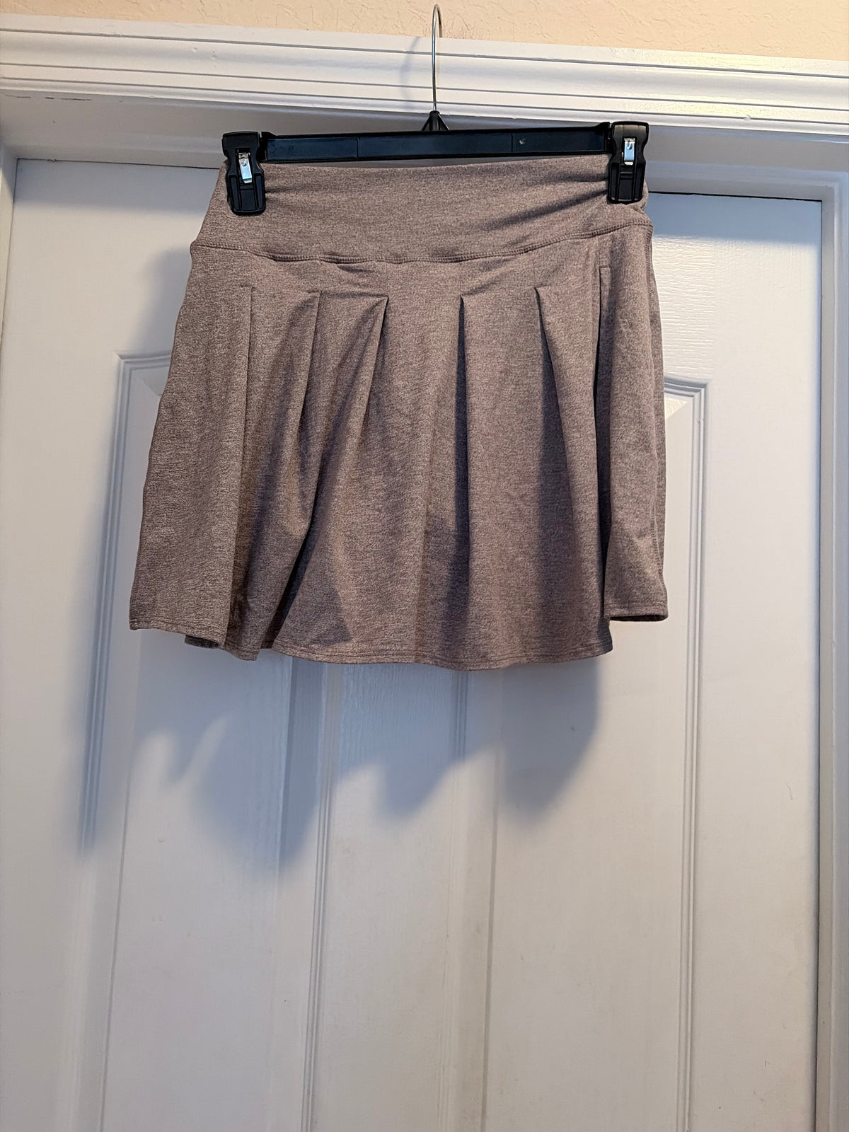 Zobha Size Large Gray Pleated Athletic Tennis Golf Skort