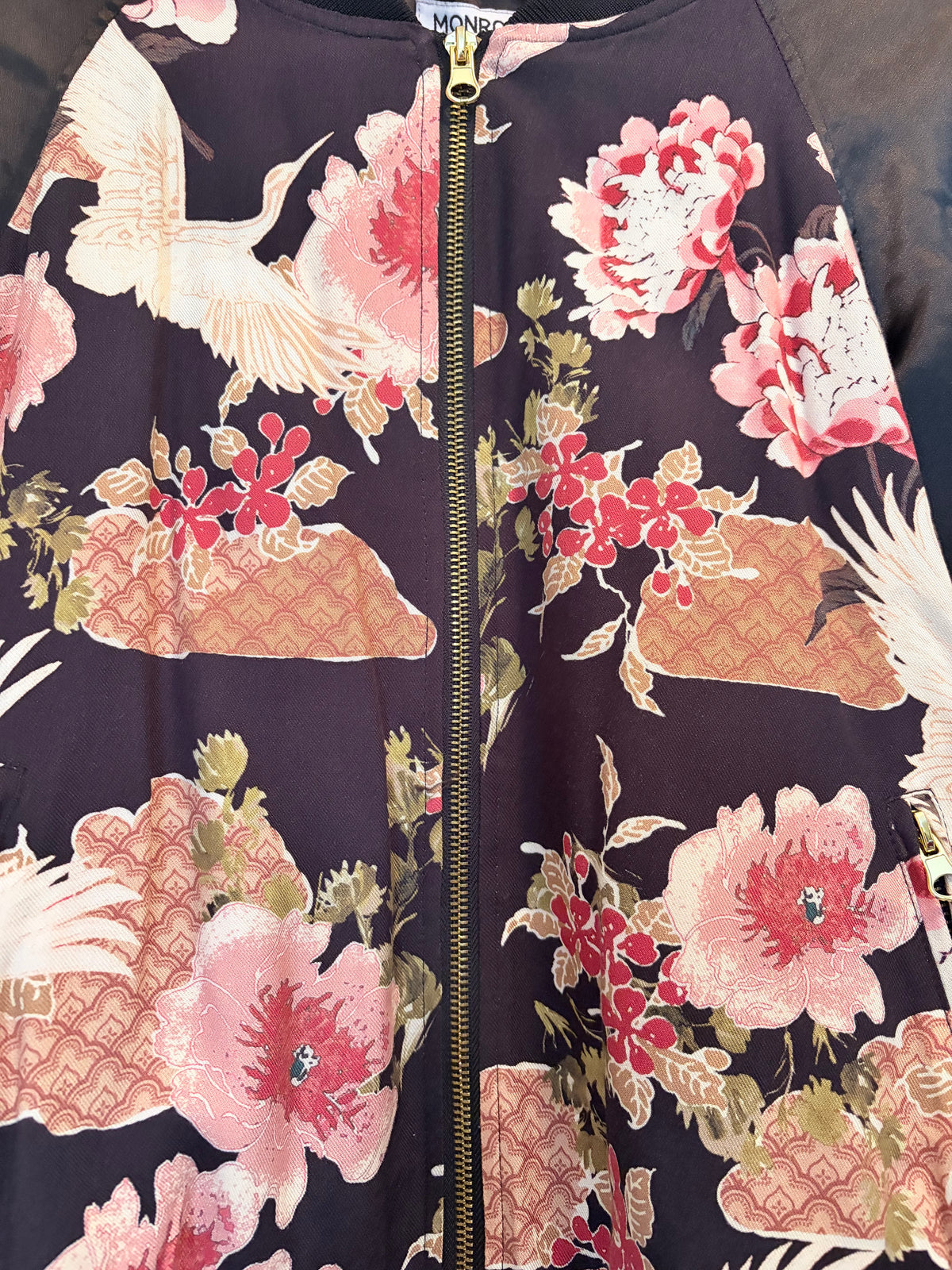 Monroe & Main Women’s Floral Crane Print Bomber Jacket Size S