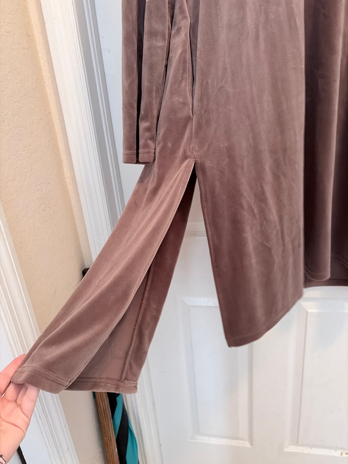 New York & Company Mauve Velour Long Open Front Duster Cardigan Size L