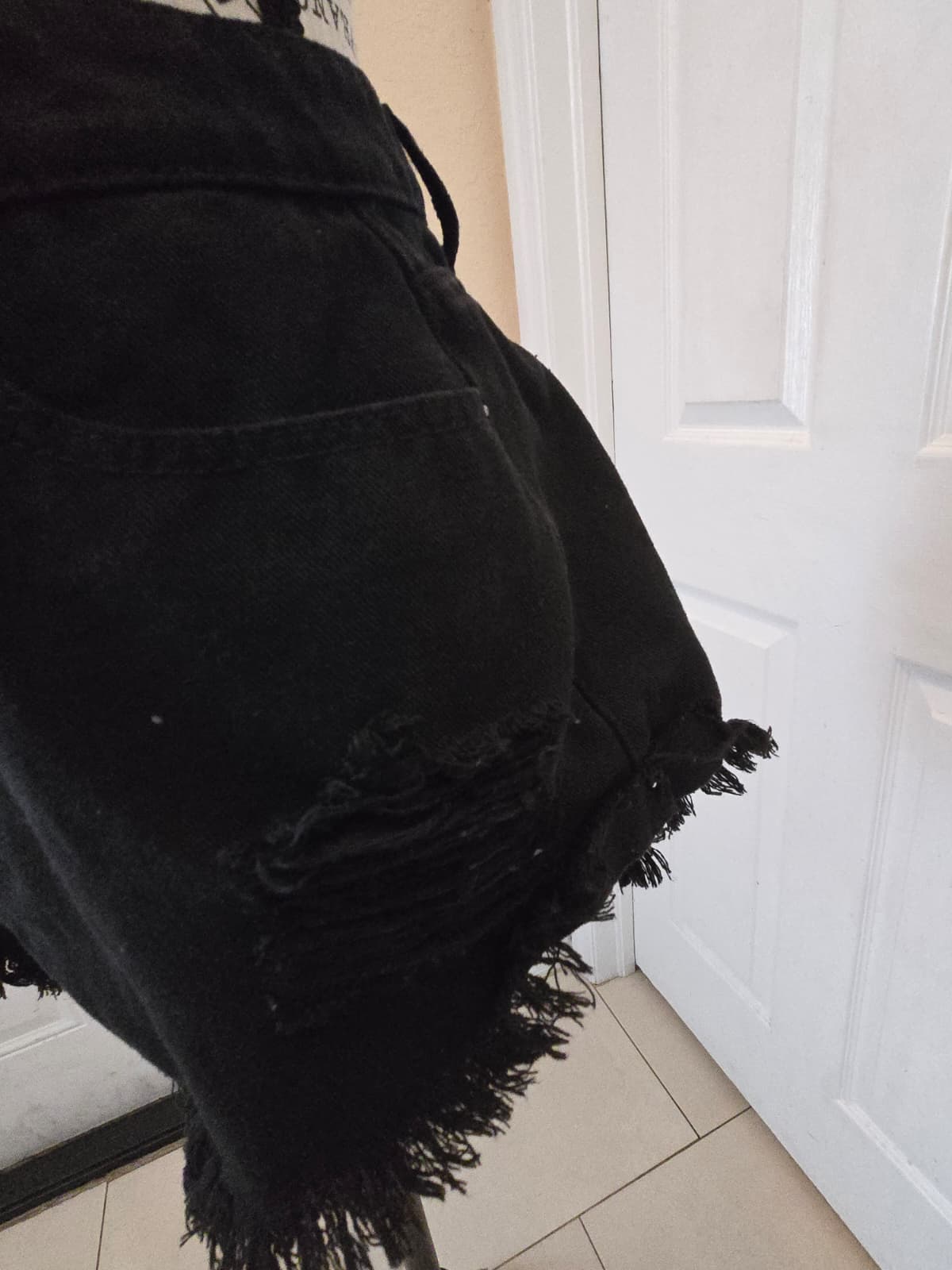 Black Distressed Denim Shorts – Size XL