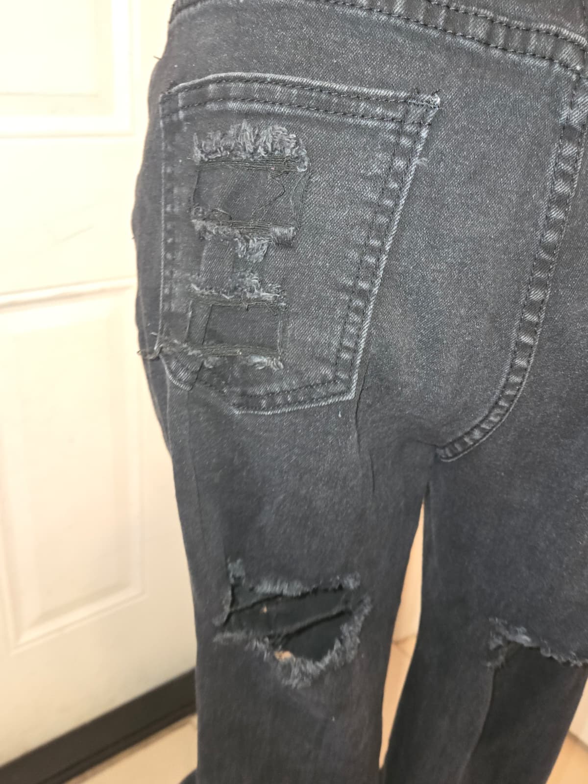 SHEIN Distressed Bootcut Jeans – Size Large – Great Condition