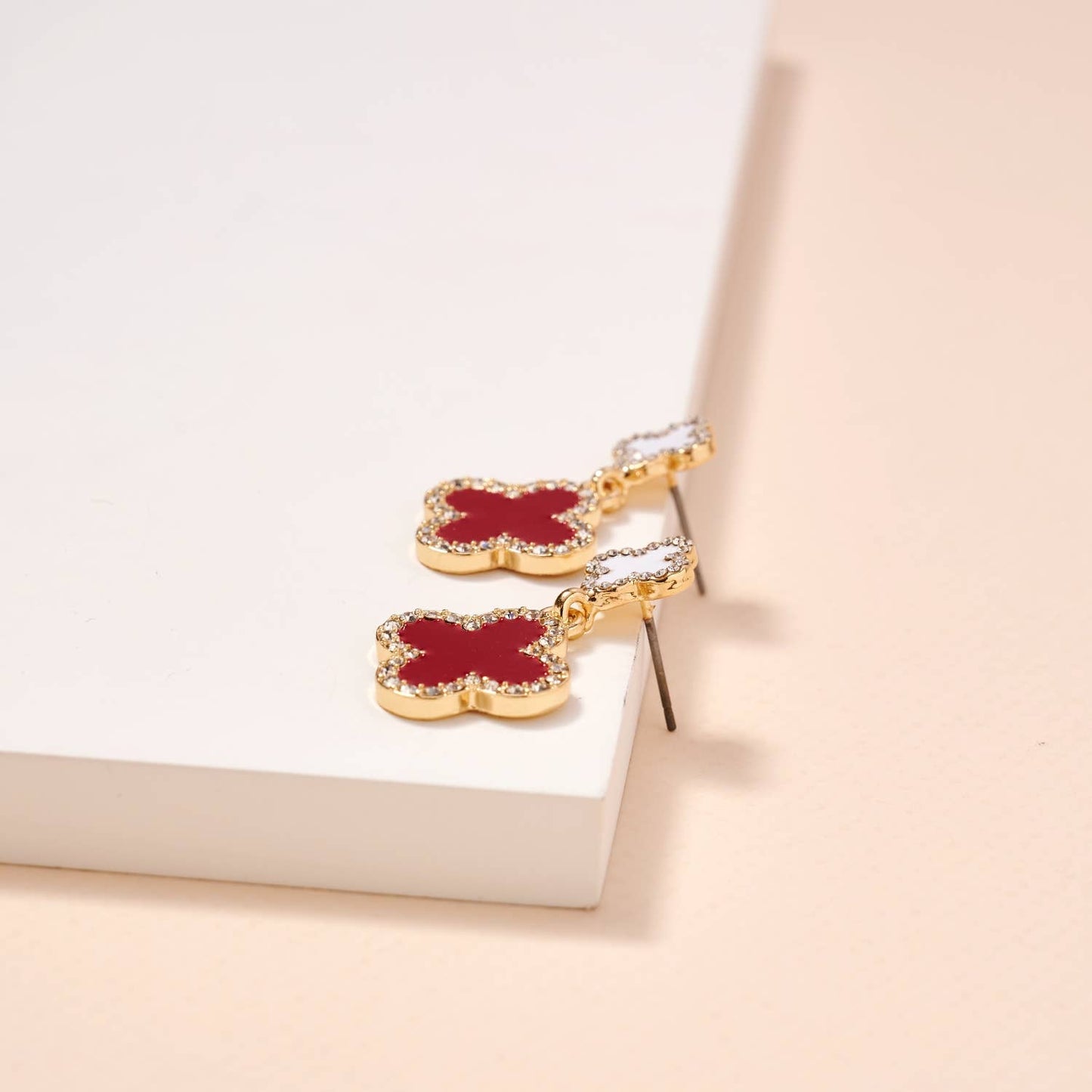 Game Day Enamel Clover Dangling | Earrings
