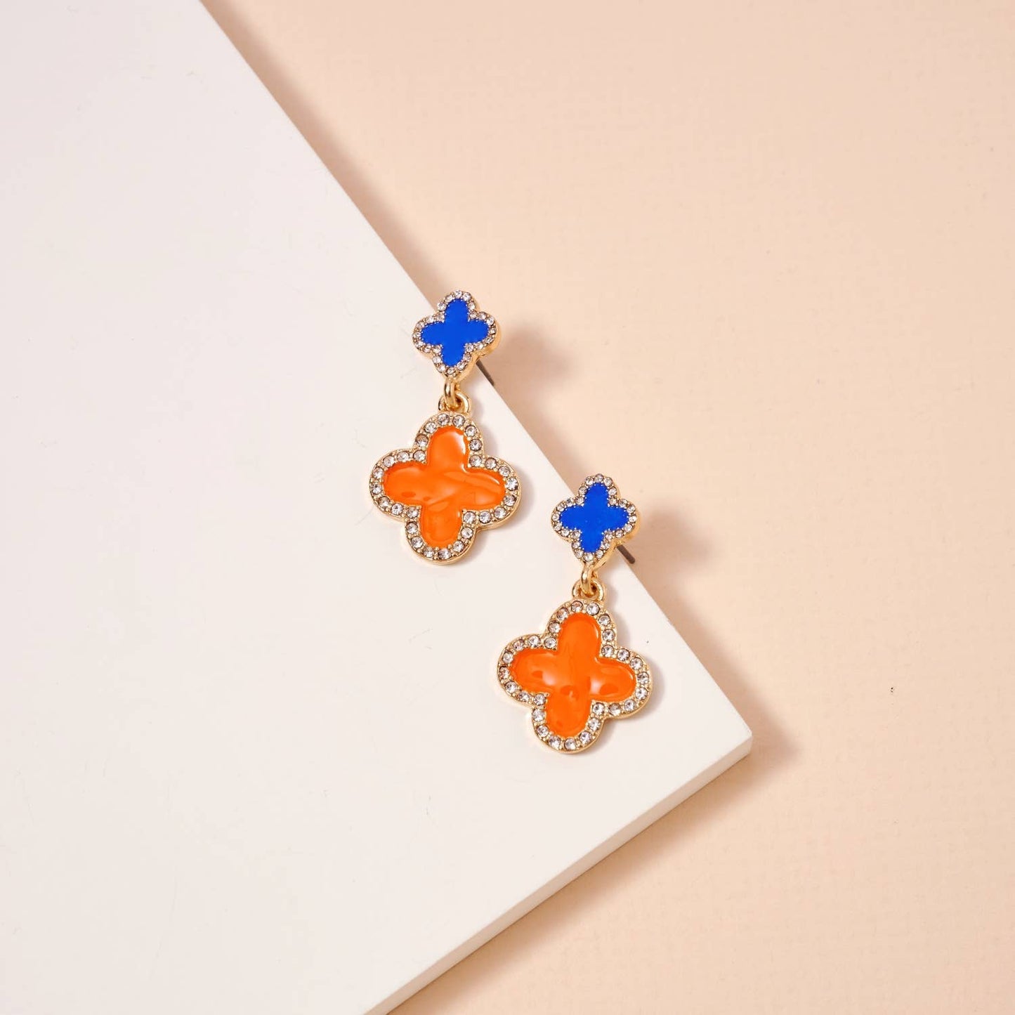 Game Day Enamel Clover Dangling | Earrings