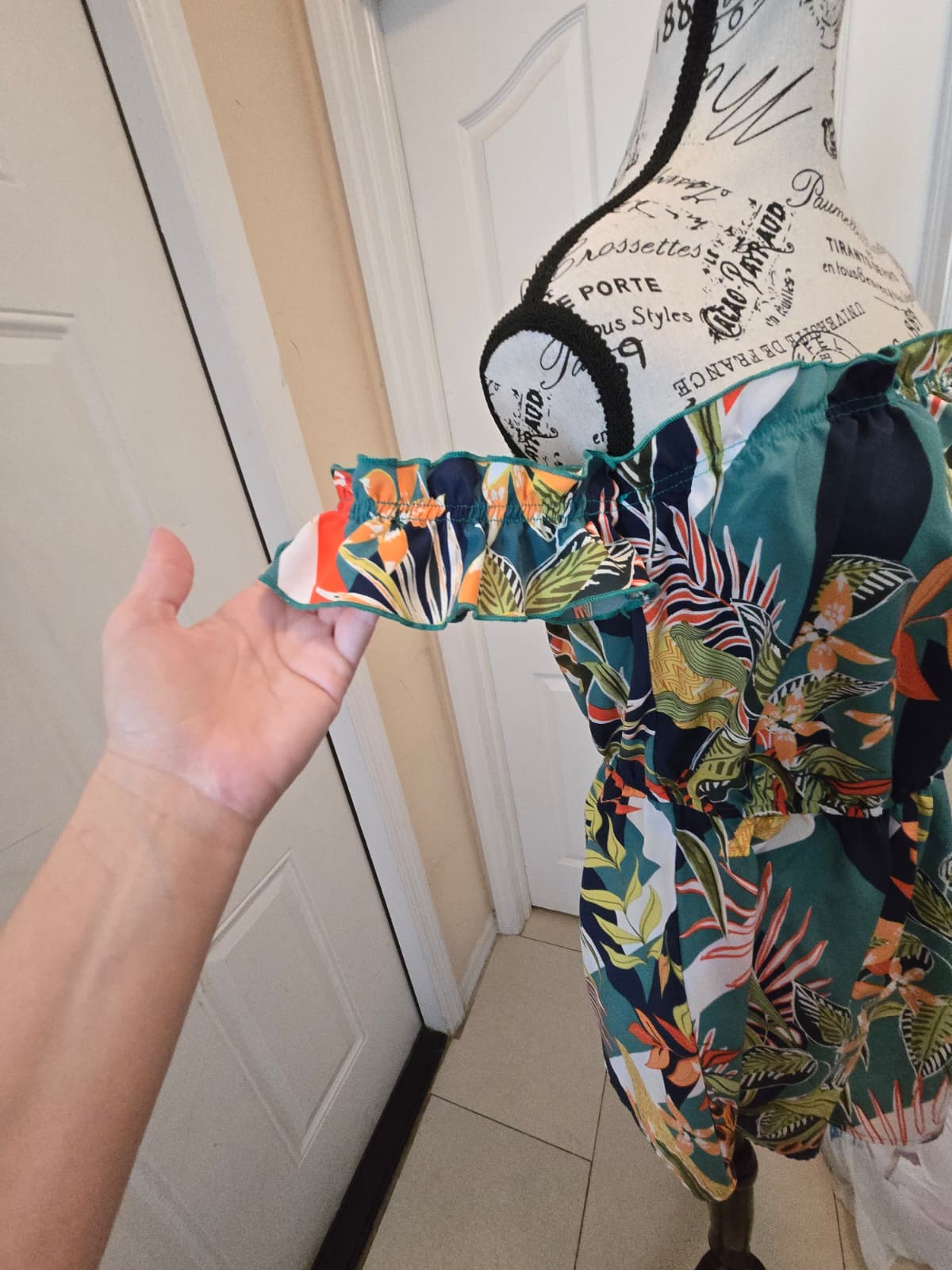 Tropical Off‑Shoulder Romper – Shein Curve OXL