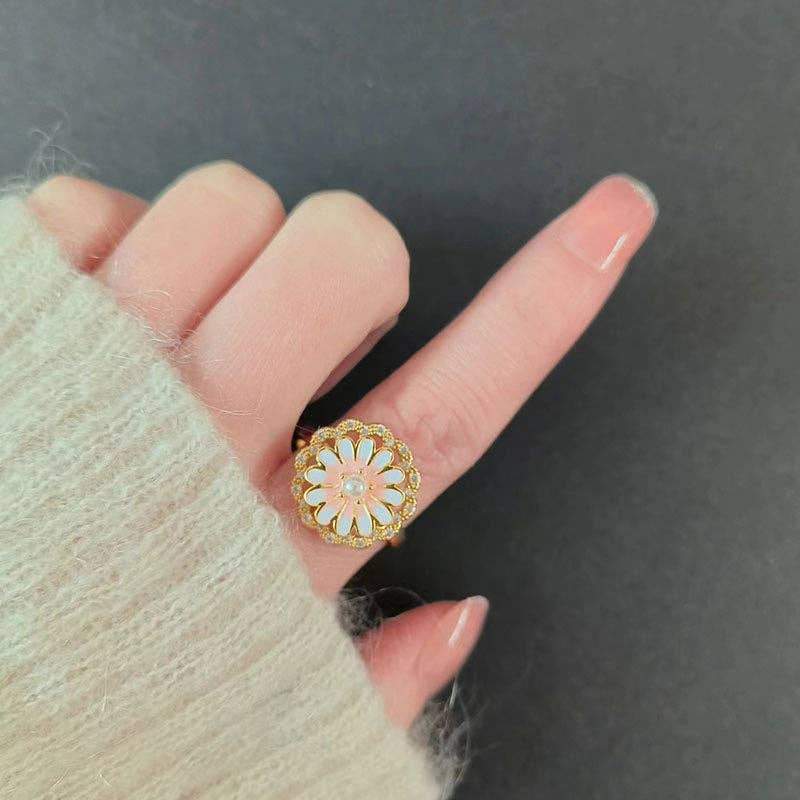 Daisy Flower Anxiety Fidget Spinner Ring in Solid Copper