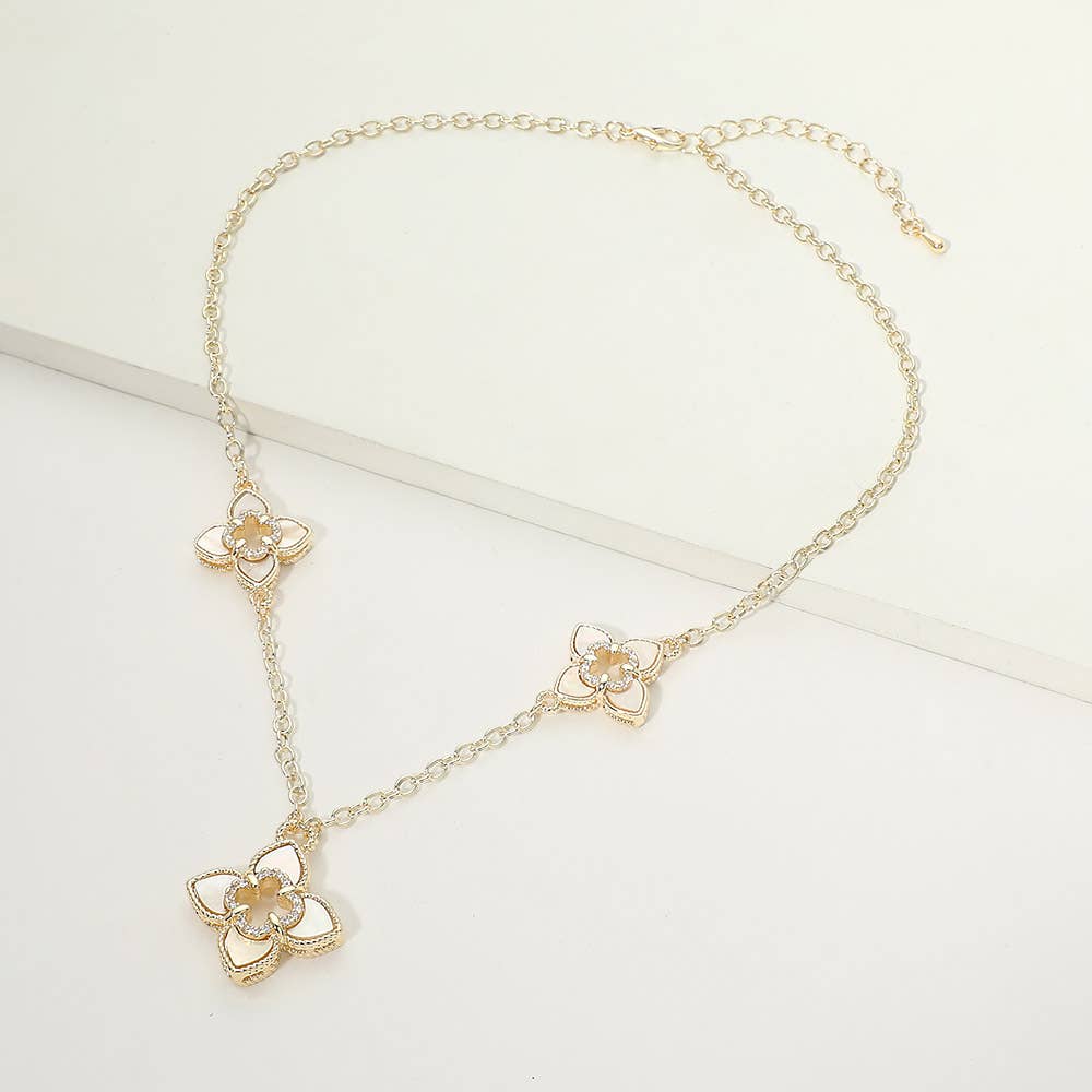 14K Gold Plated Rim Mother of Pearl Floral Charm Link Necklace