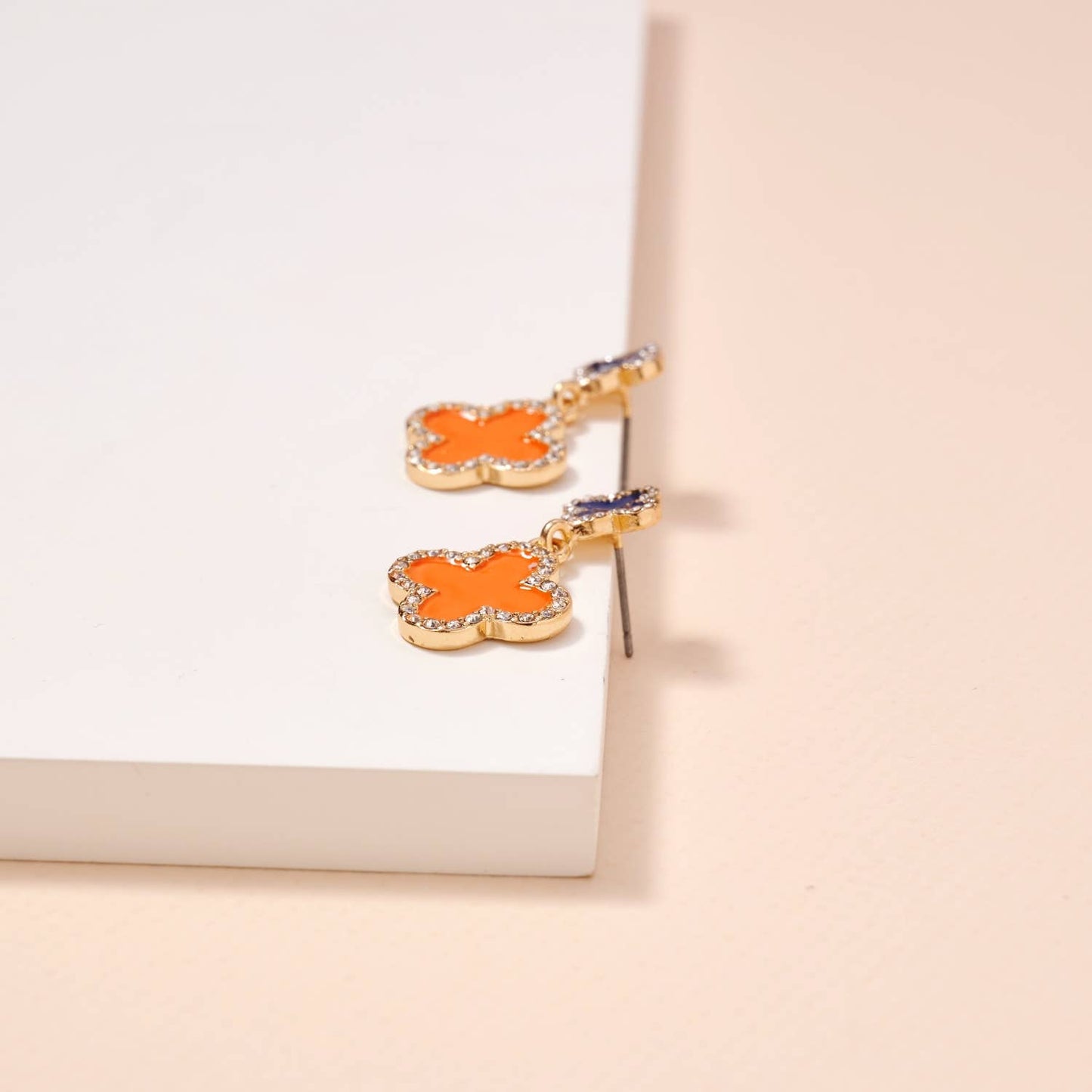 Game Day Enamel Clover Dangling | Earrings