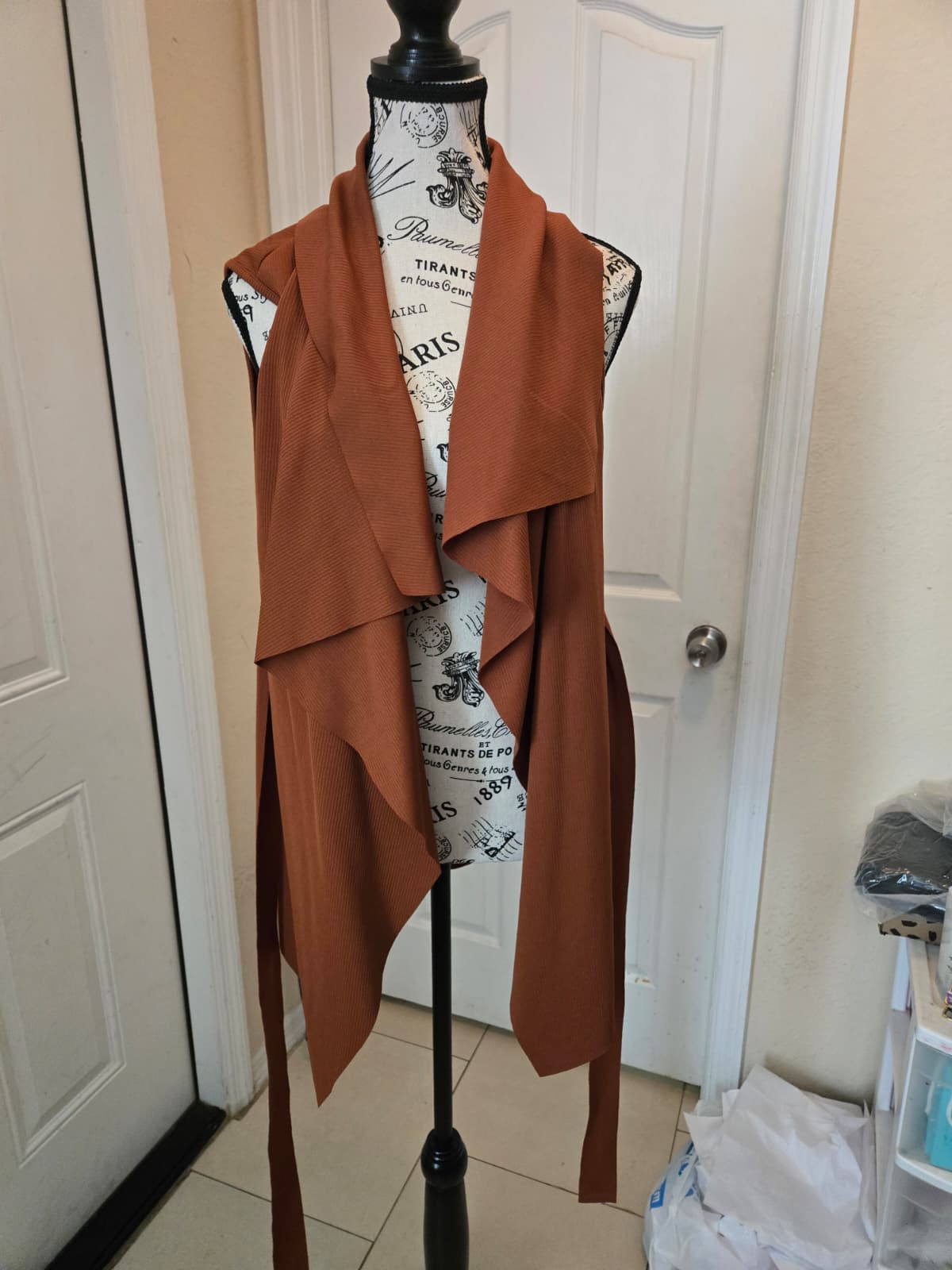 SHEIN Open Front Drape Vest Cardigan – Size Medium | Never Worn