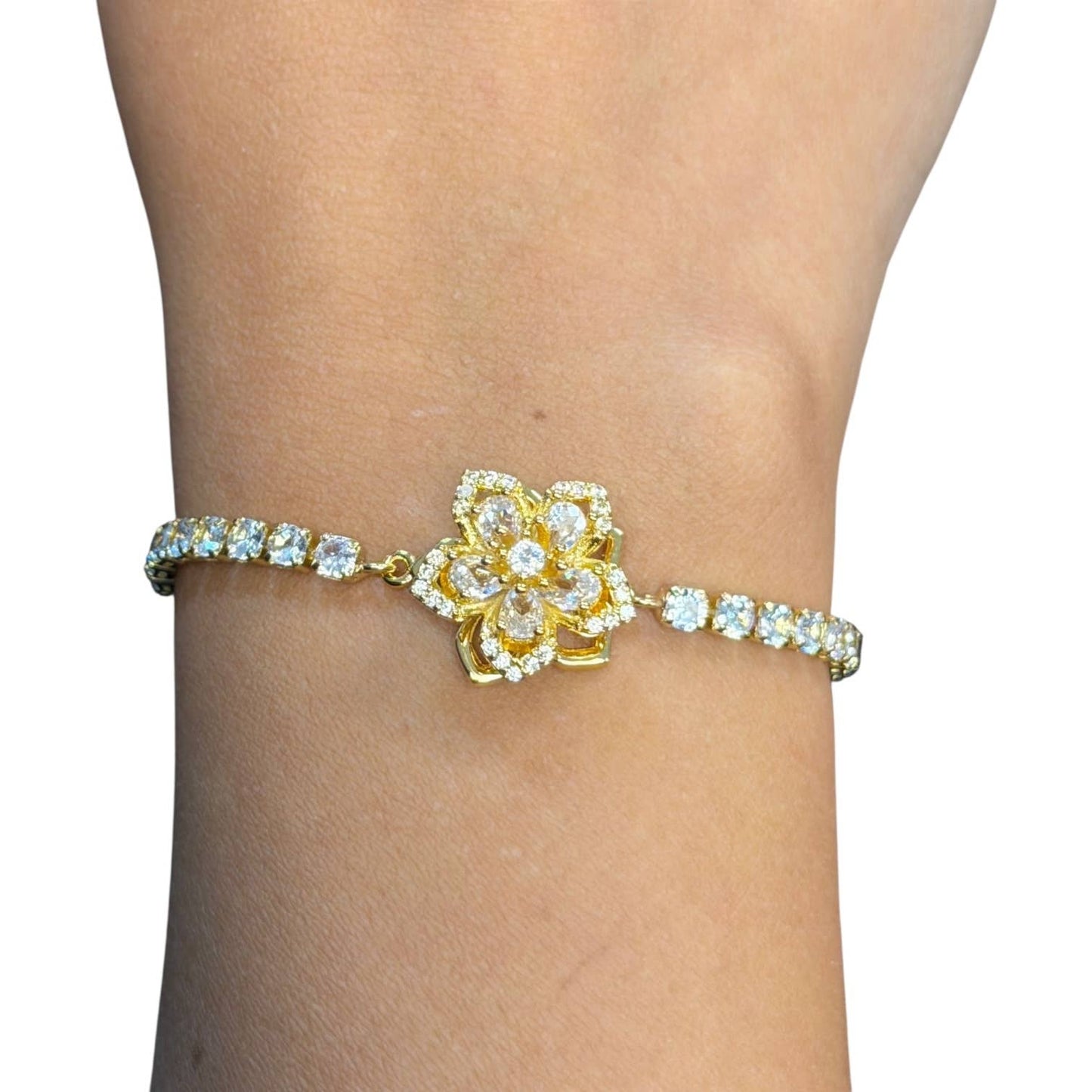 Rotating Spinner Snowflake Bracelet – Crystal