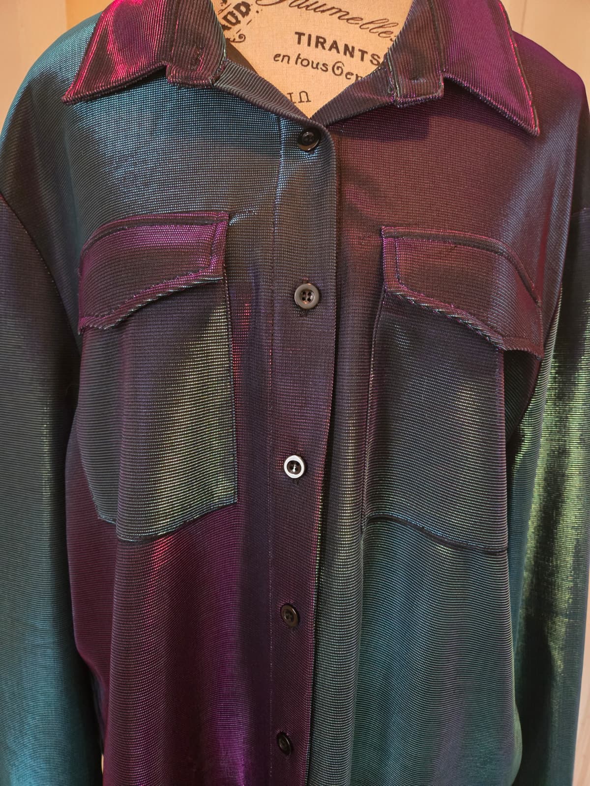 SHEIN Curve Iridescent Button-Down Shirt – Size 1XL | Brand New