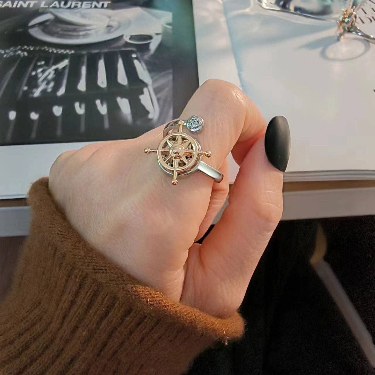 Rudder Compass Anxiety Fidget Spinner Ring